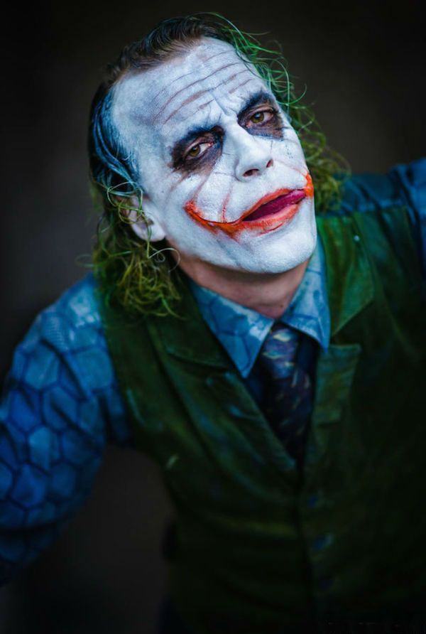 Joker halloween makeup